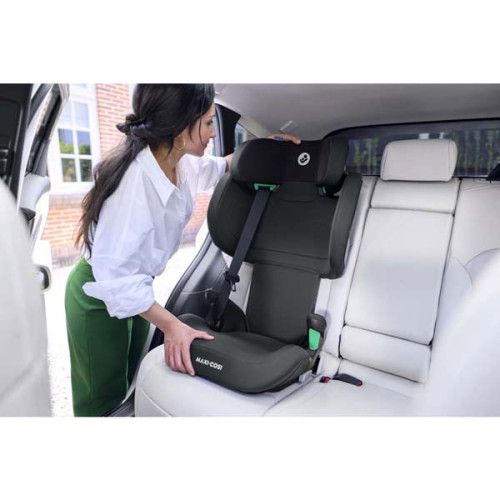 Автокресло MAXI-COSI RodiFix M i-Size Basic Black